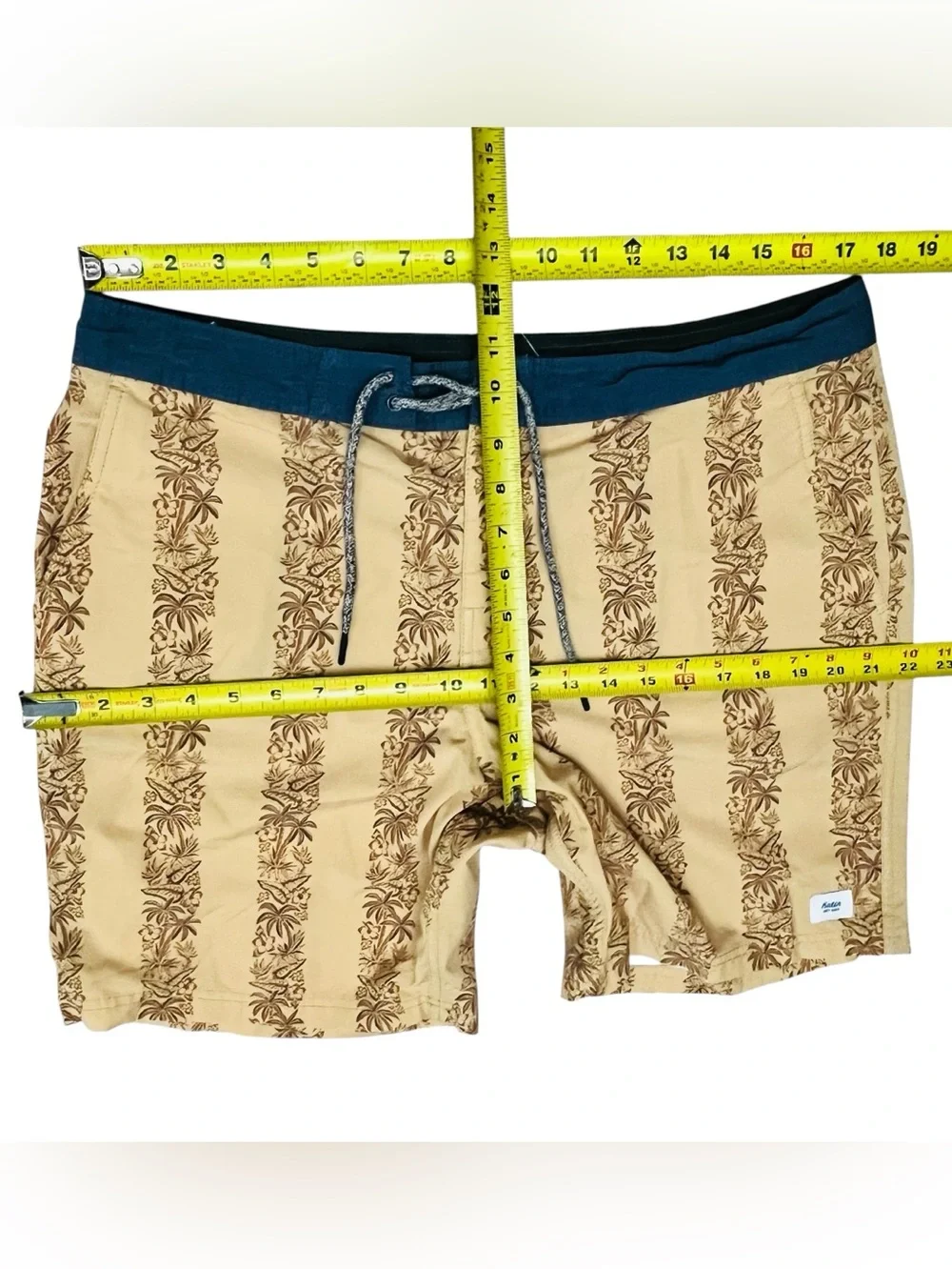 Katin Board Shorts Mens 34x9 Tan Tropical Floral Drawstring Hybrid Swim Trunks